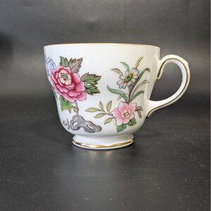Wedgwood Cathay Bone China Tea Cup Floral Pattern Gold Trim Vintage England